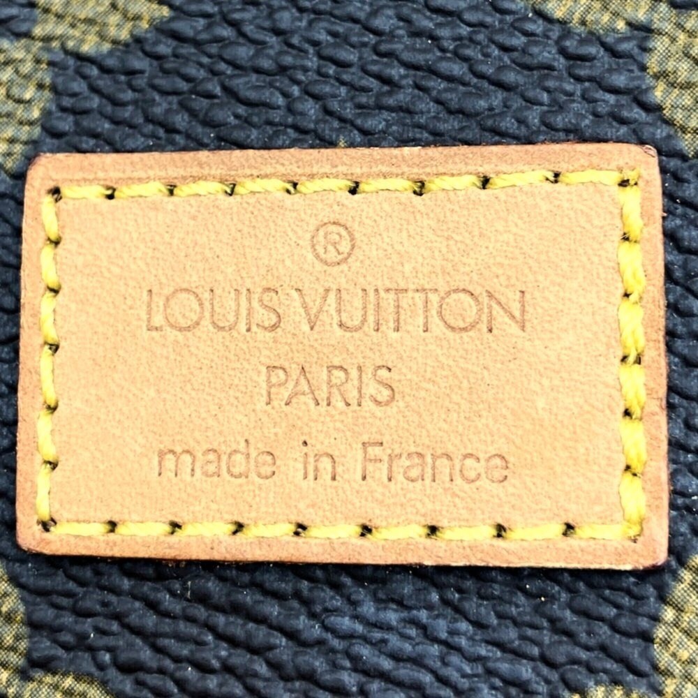 LOUIS VUITTON Authentic Brown Monogram Leather Shoulder Bag - Picture 9 of 10